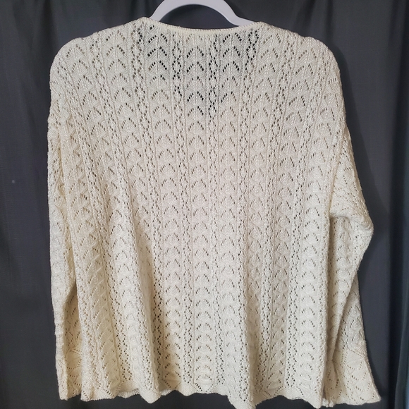 Beautiful Crochet Knit Button Cardigan Sweater by Hillard & Hanson Vintage Small - Picture 5 of 10